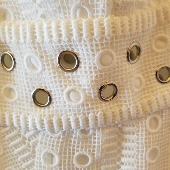 Bardot Dress White W/Silver Rivots Sz 8 - Picture 5 of 5